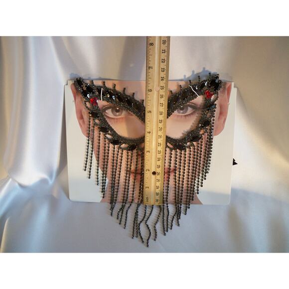 Harem mask, black rhinestone mask, dangle mask, costume masquerade cosplay mask - Picture 5 of 6